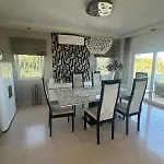 Casa De Mel, With A Sea View
