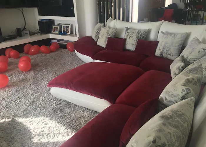 Willa 3 Bedroom With A Sea View Completely Private