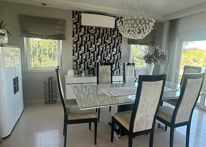 3 Bedroom With A Sea View Completely Private Vila