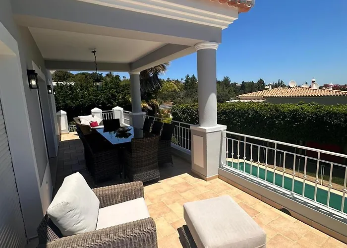 3 Bedroom With A Sea View Completely Private Vila *